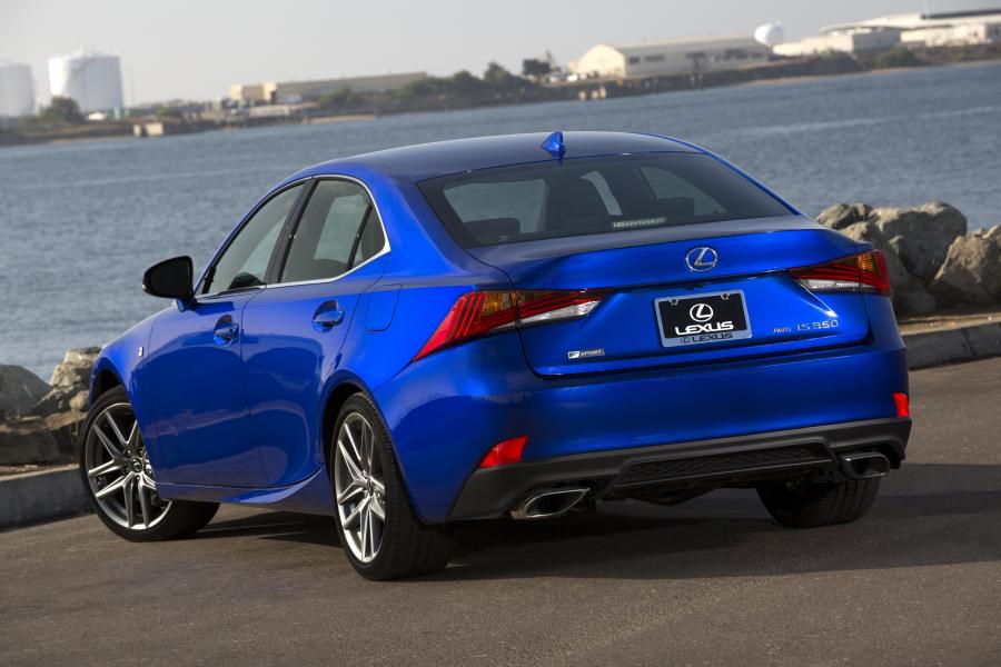  Lexus IS350 AWD F-Sport 2016 года  (NA) (фото 4 из 40)